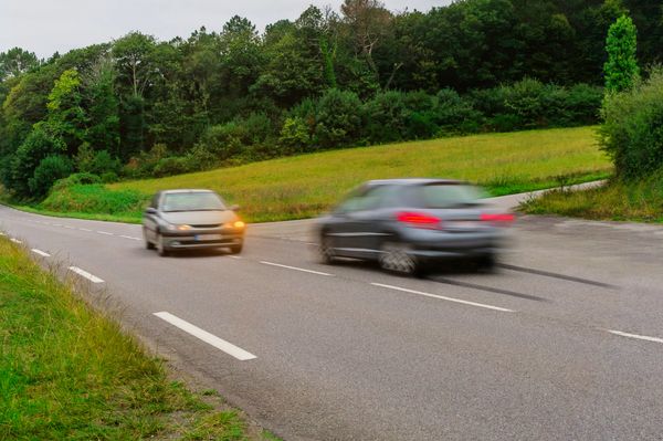 A car speeding about to cause a crash that will need the help of a Union City Speeding Accident Lawyer